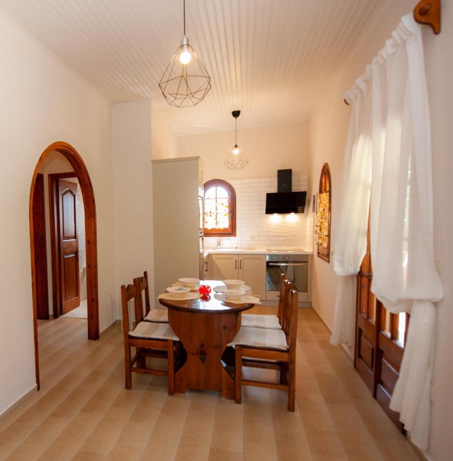 Giorgos Apartments Dassia  Ngoại thất bức ảnh