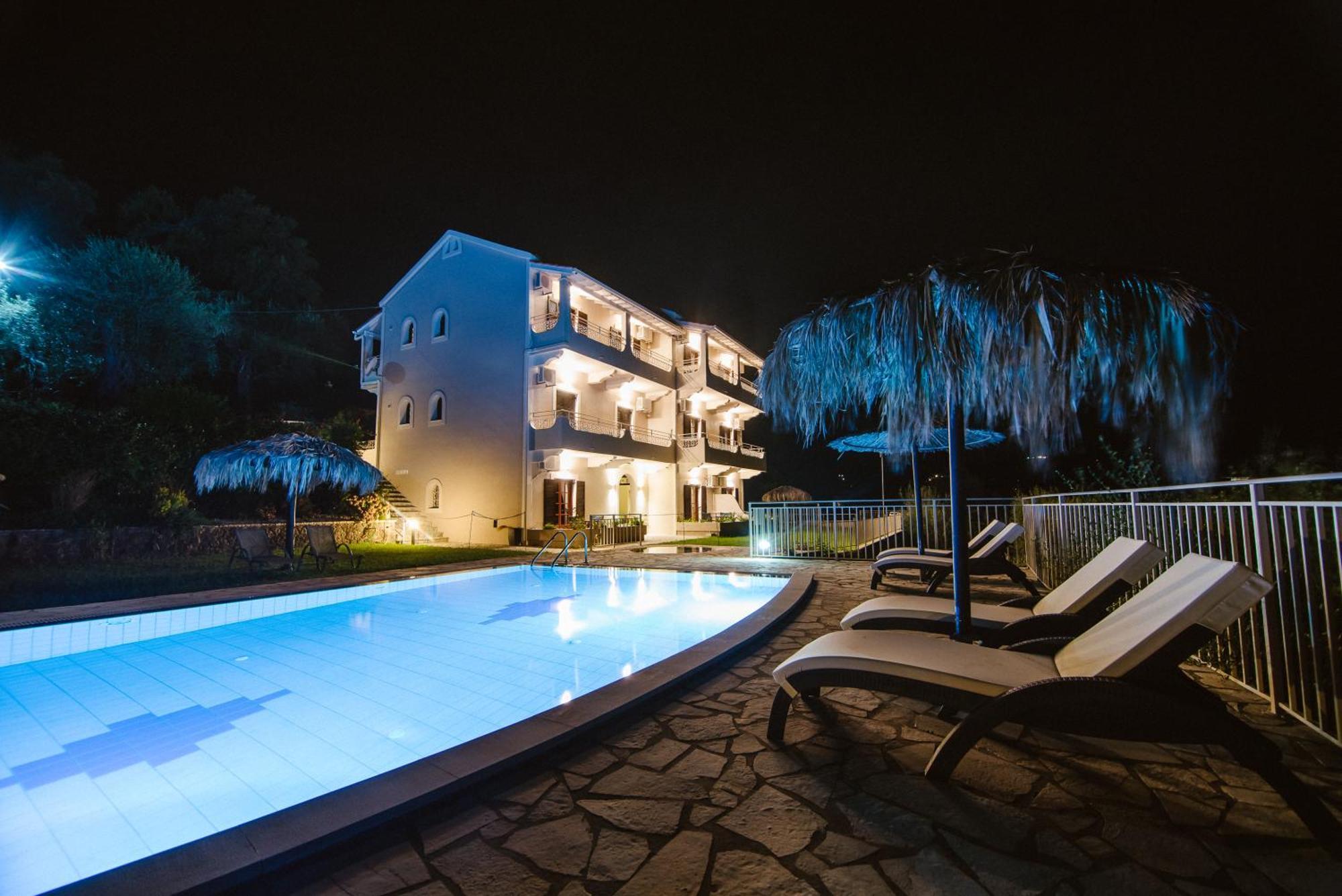 Giorgos Apartments Dassia  Ngoại thất bức ảnh